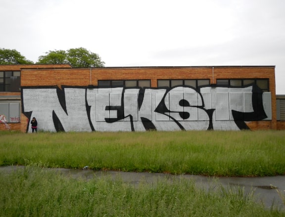 Blockbuster graffiti tribute to Nekst 