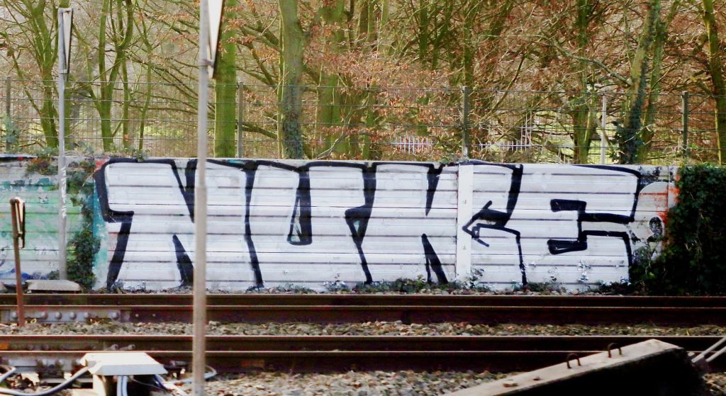 trackside graffiti piece by nuke